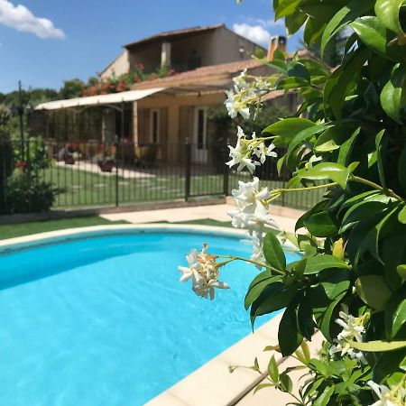 Gite L'Annexe Villelaure Bagian luar foto
