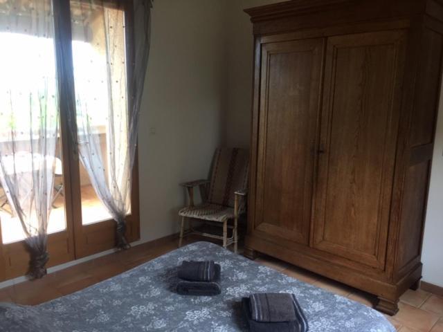 Gite L'Annexe Villelaure Bagian luar foto