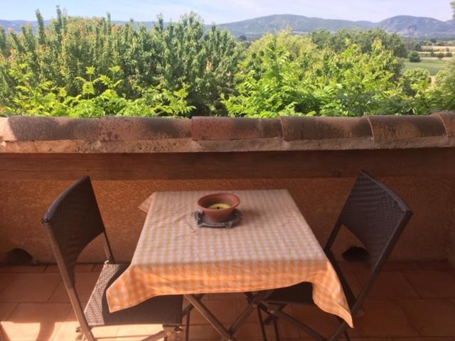 Gite L'Annexe Villelaure Bagian luar foto