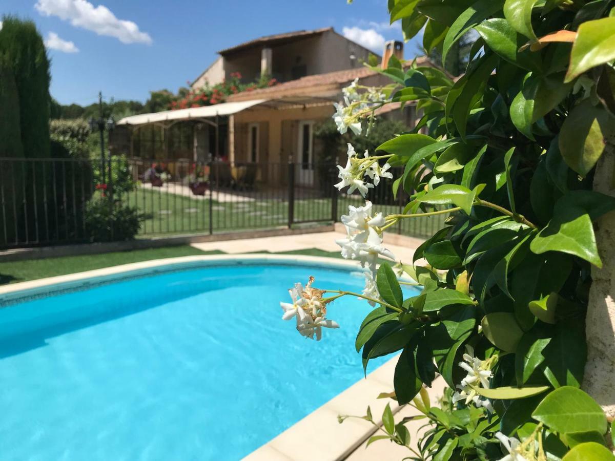 Gite L'Annexe Villelaure Bagian luar foto