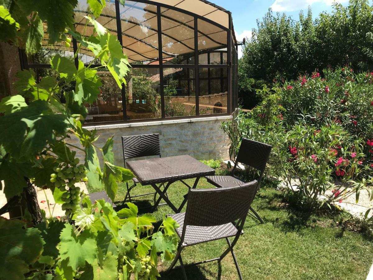 Gite L'Annexe Villelaure Bagian luar foto